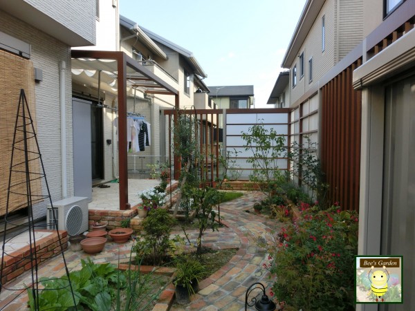 姫路市 ガーデンリフォーム ガーデニングを楽しむお庭 ヴィンテージレンガのナチュラルガーデン