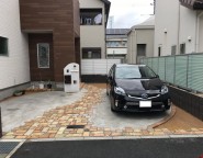 姫路市 新築外構　ヴィンテージレンガ乱型のアプローチ・ガレージ