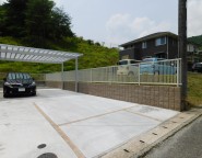 姫路市 外構工事　お家のイメージに合わせたレンガと白い塗り壁の新築外構