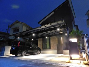 姫路・たつの・太子・相生・赤穂・加古川・高砂の外構&お庭は、新築・リフォームともに「1級エクステリアプランナー」のガーデンプランショップ、ビーズガーデンへ。
