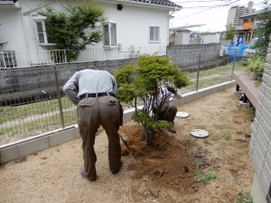 姫路・たつの・太子・相生・赤穂・加古川・高砂の外構＆お庭は、新築・リフォームともに「1級エクステリアプランナー」のガーデンプランショップ、ビーズガーデンへ。