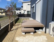 姫路市新築ガーデン　 天然芝と人工木デッキのお庭