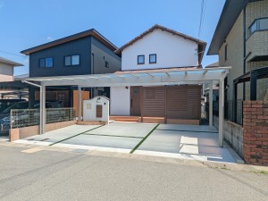 姫路・たつの・太子・相生・赤穂・加古川・高砂の外構&お庭は、新築・リフォームともに「1級エクステリアプランナー」のガーデンプランショップ、ビーズガーデンへ。