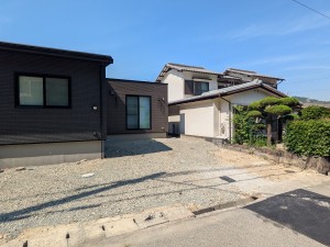 施工前 姫路・たつの・太子・相生・赤穂・加古川・高砂の外構&お庭は、新築・リフォームともに「1級エクステリアプランナー」のガーデンプランショップ、ビーズガーデンへ。