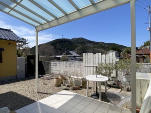 姫路・たつの・太子・相生・赤穂・加古川・高砂の外構＆お庭は、新築・リフォームともに「1級エクステリアプランナー」のガーデンプランショップ、ビーズガーデンへ。