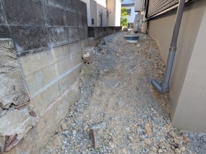 施工前 姫路・たつの・太子・相生・赤穂・加古川・高砂の外構&お庭は、新築・リフォームともに「1級エクステリアプランナー」のガーデンプランショップ、ビーズガーデンへ。