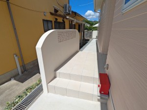 姫路・たつの・太子・相生・赤穂・加古川・高砂の外構＆お庭は、新築・リフォームともに「1級エクステリアプランナー」のガーデンプランショップ、ビーズガーデンへ。
