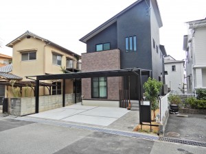 姫路・たつの・太子・相生・赤穂・加古川・高砂の外構&お庭は、新築・リフォームともに「1級エクステリアプランナー」のガーデンプランショップ、ビーズガーデンへ。