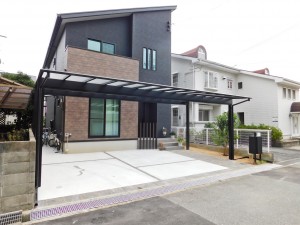 姫路・たつの・太子・相生・赤穂・加古川・高砂の外構&お庭は、新築・リフォームともに「1級エクステリアプランナー」のガーデンプランショップ、ビーズガーデンへ。