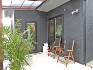 姫路・たつの・太子・相生・赤穂・加古川・高砂の外構&お庭は、新築・リフォームともに「1級エクステリアプランナー」のガーデンプランショップ、ビーズガーデンへ。