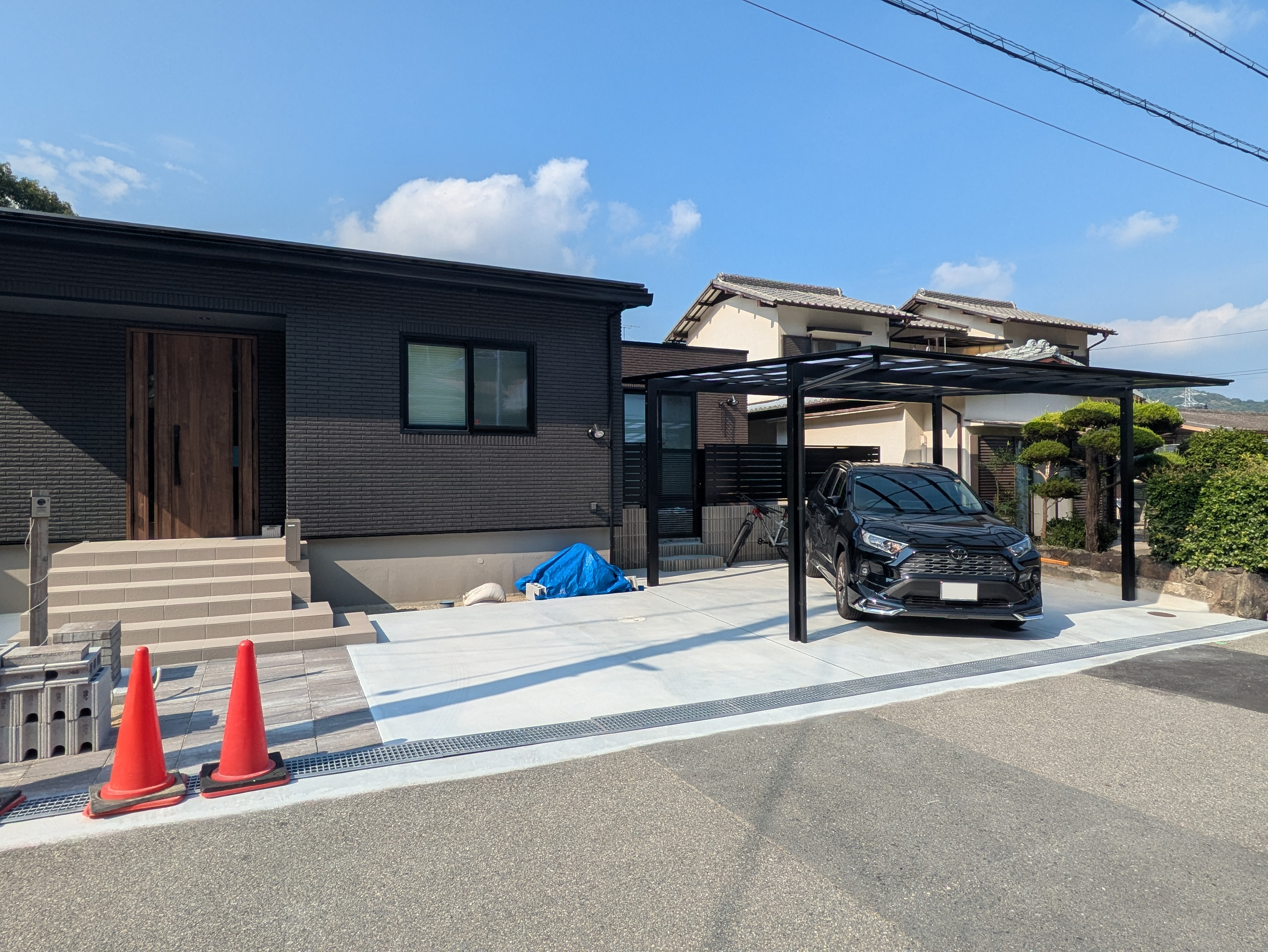 姫路・たつの・太子・相生・赤穂・加古川・高砂の外構＆お庭は、新築・リフォームともに「1級エクステリアプランナー」のガーデンプランショップ、ビーズガーデンへ。