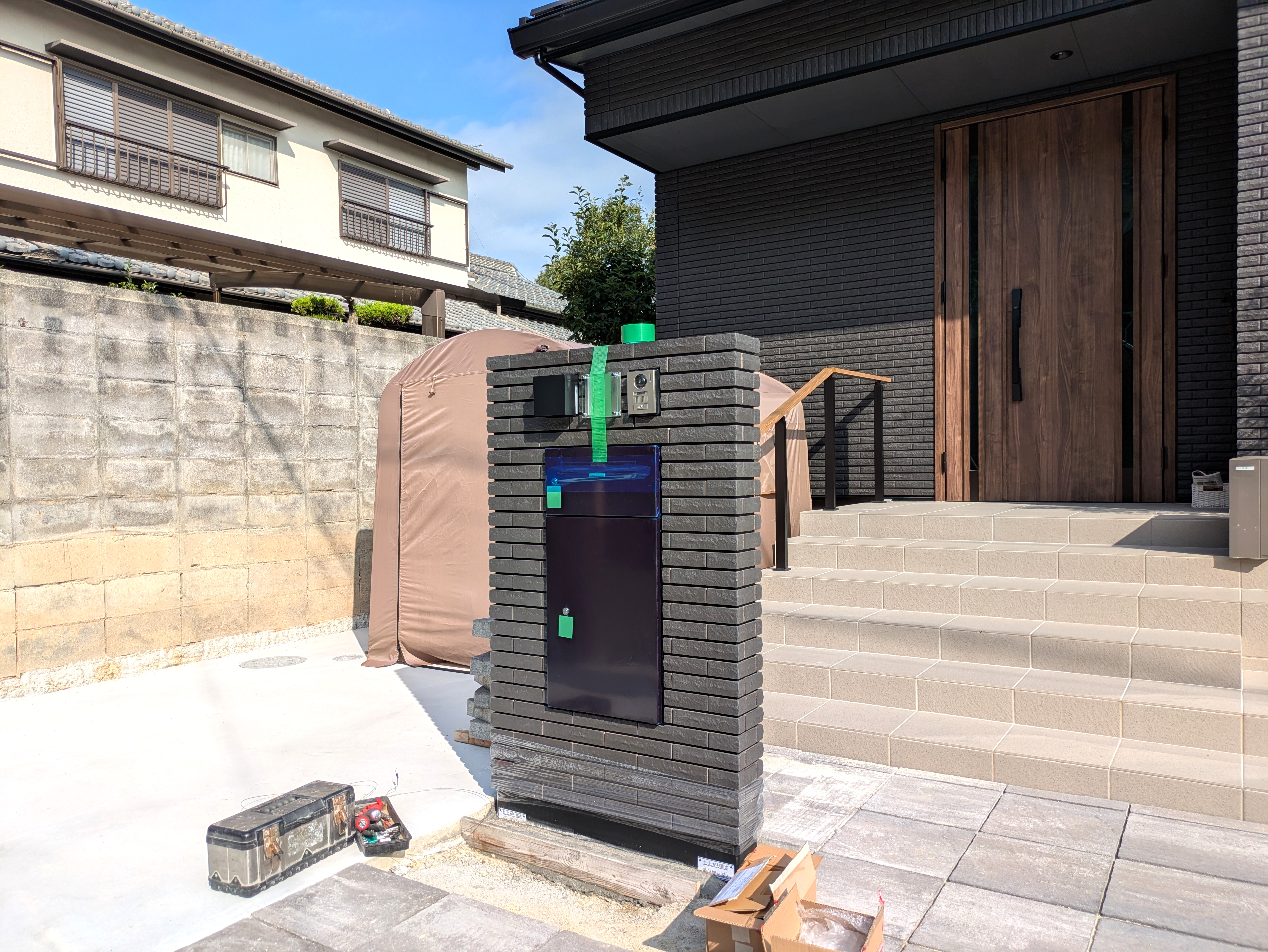 姫路・たつの・太子・相生・赤穂・加古川・高砂の外構&お庭は、新築・リフォームともに「1級エクステリアプランナー」のガーデンプランショップ、ビーズガーデンへ。