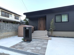 完工 姫路・たつの・太子・相生・赤穂・加古川・高砂の外構&お庭は、新築・リフォームともに「1級エクステリアプランナー」のガーデンプランショップ、ビーズガーデンへ。