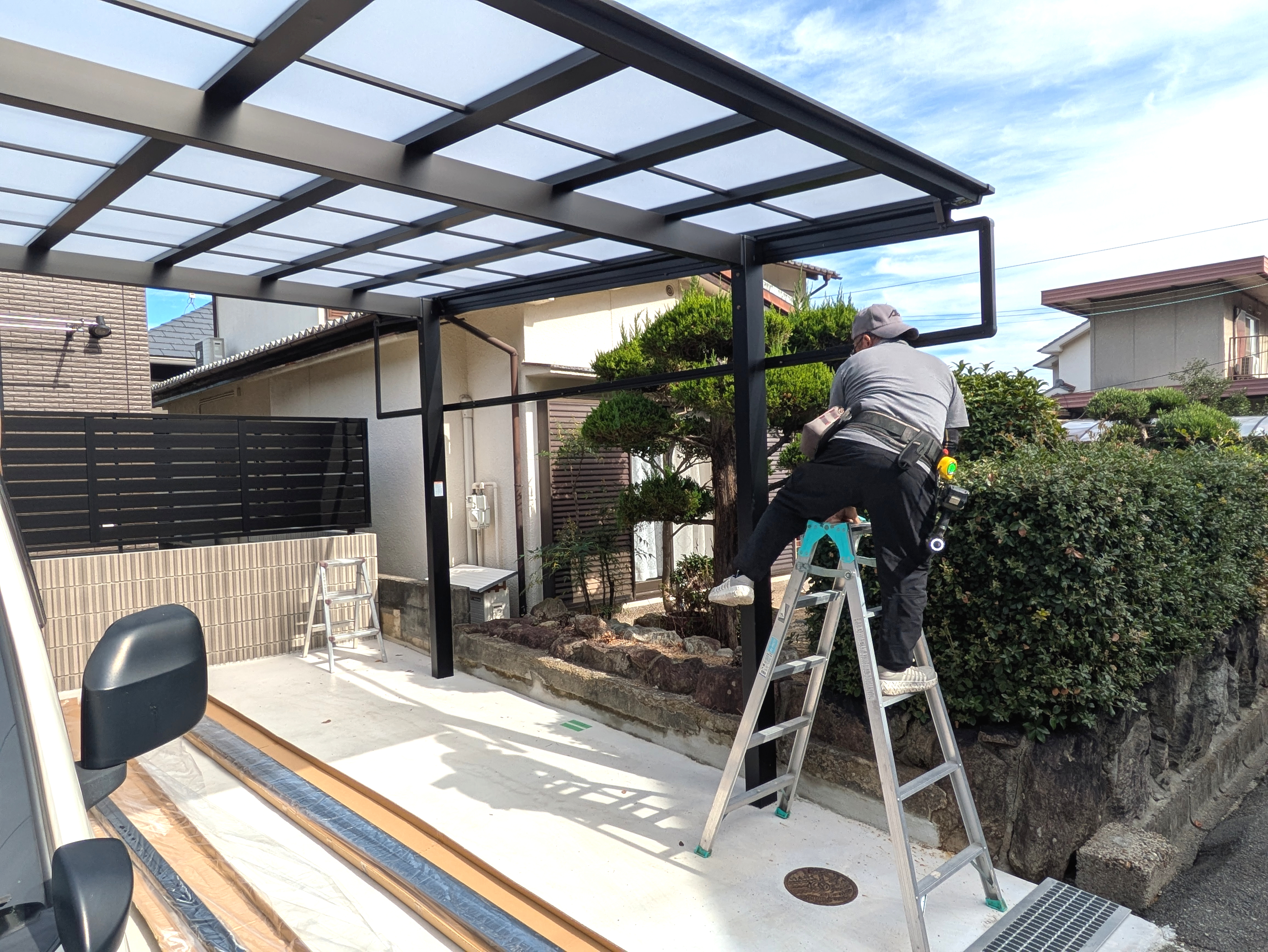 姫路・たつの・太子・相生・赤穂・加古川・高砂の外構＆お庭は、新築・リフォームともに「1級エクステリアプランナー」のガーデンプランショップ、ビーズガーデンへ。