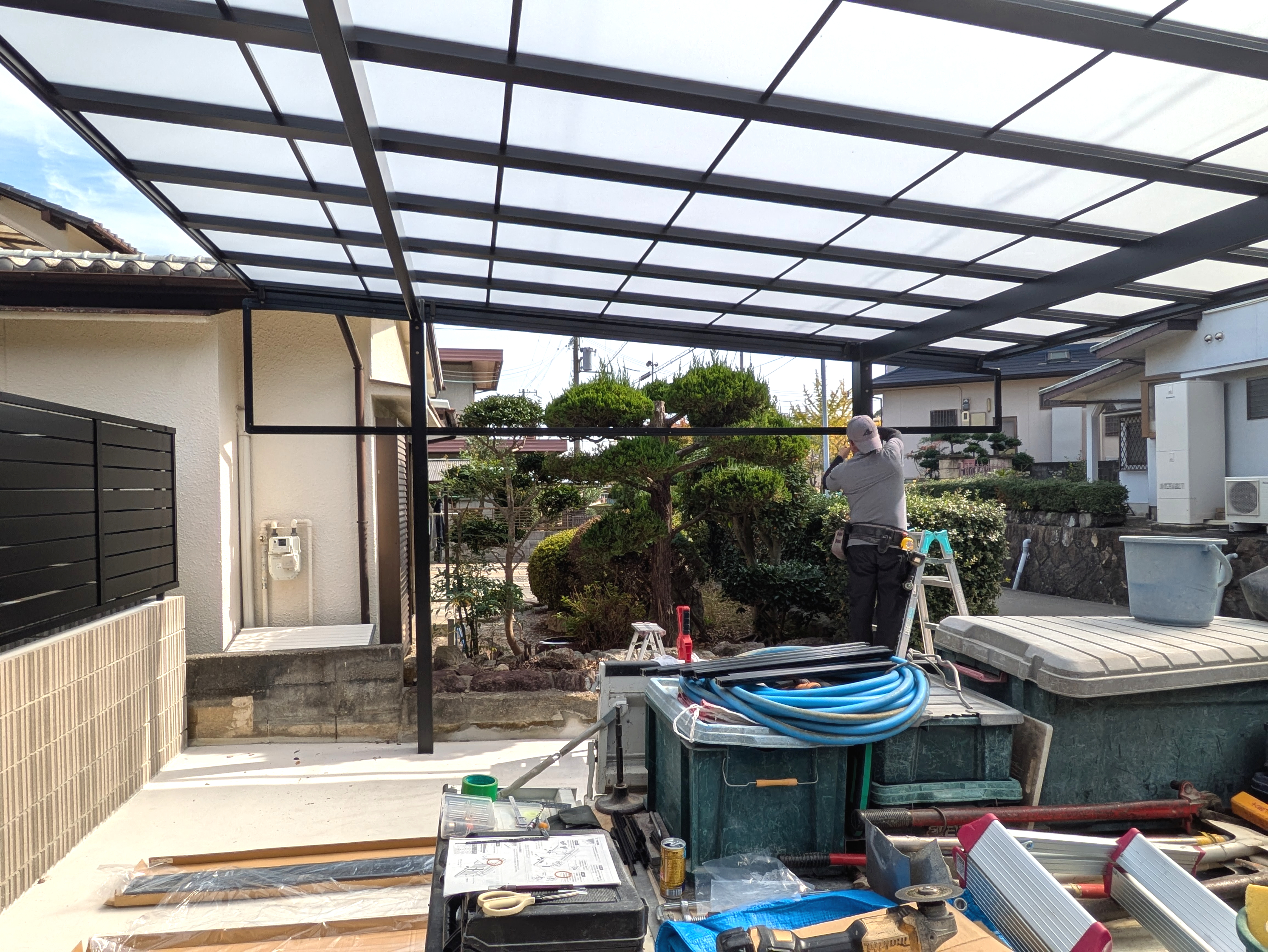 姫路・たつの・太子・相生・赤穂・加古川・高砂の外構＆お庭は、新築・リフォームともに「1級エクステリアプランナー」のガーデンプランショップ、ビーズガーデンへ。