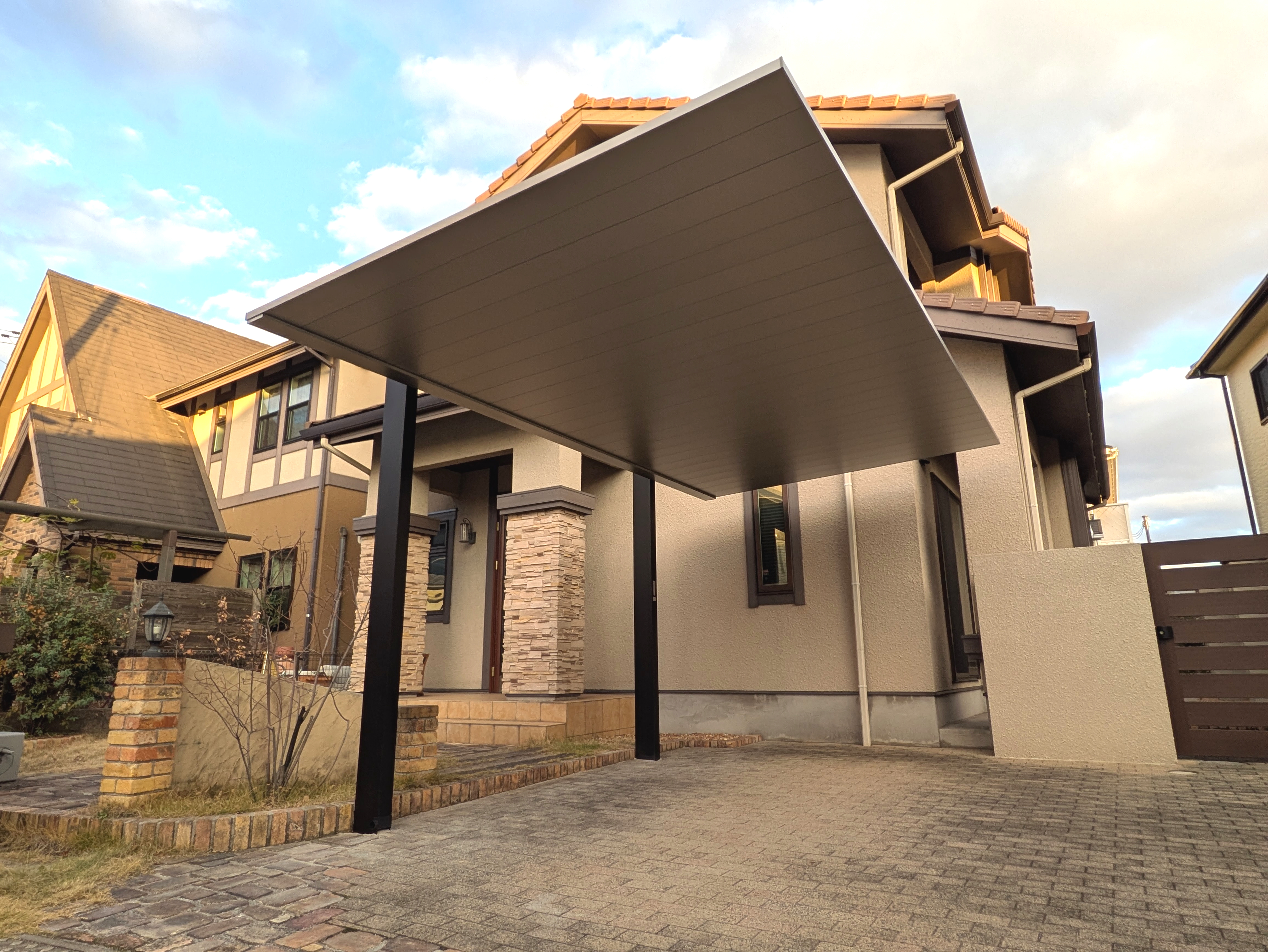 姫路・たつの・太子・相生・赤穂・加古川・高砂の外構＆お庭は、新築・リフォームともに「1級エクステリアプランナー」のガーデンプランショップ、ビーズガーデンへ。