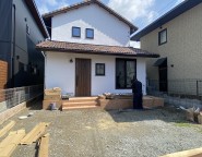姫路市新築外構工事｜お家に合わせたレンガ･塗り壁門柱と敷地いっぱいの3台用カーポート