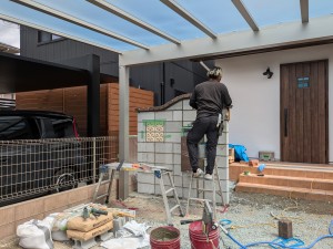 姫路・たつの・太子・相生・赤穂・加古川・高砂の外構&お庭は、新築・リフォームともに「1級エクステリアプランナー」のガーデンプランショップ、ビーズガーデンへ。